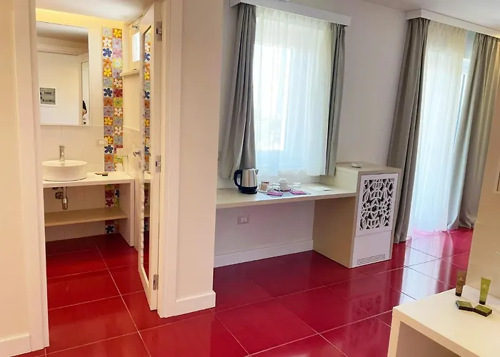 Szálloda L'oasi Di Riaci (adults Only) 4*