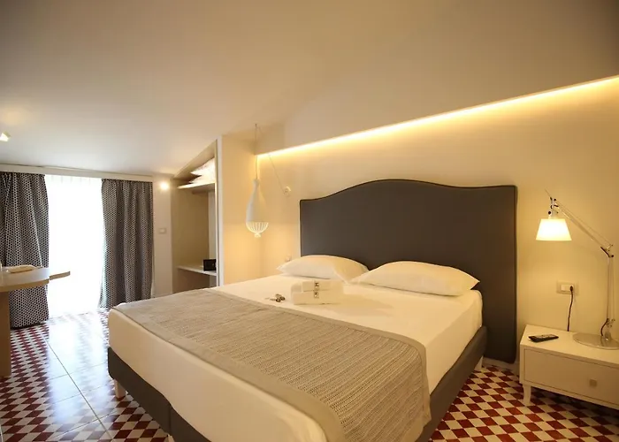 L'oasi Di Riaci (adults Only) Szálloda 4*