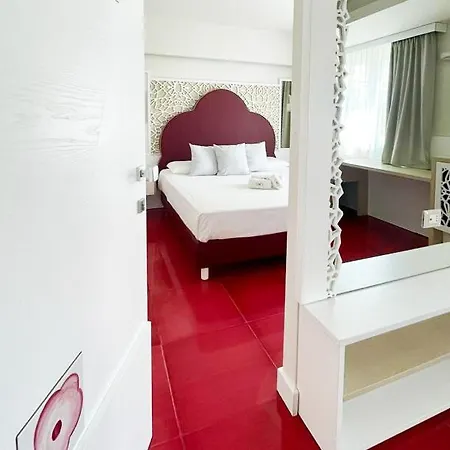 L'oasi Di Riaci (adults Only) Отель