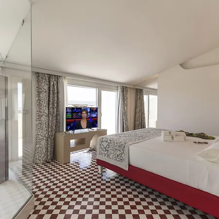 L'oasi Di Riaci (adults Only) Отель Санта-Доменика