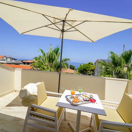 L'oasi Di Riaci (adults Only) Отель