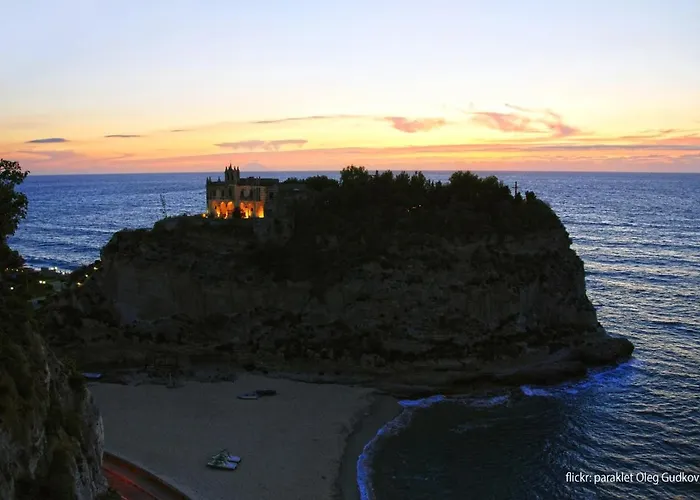 מלון L'oasi Di Riaci (adults Only) 4*