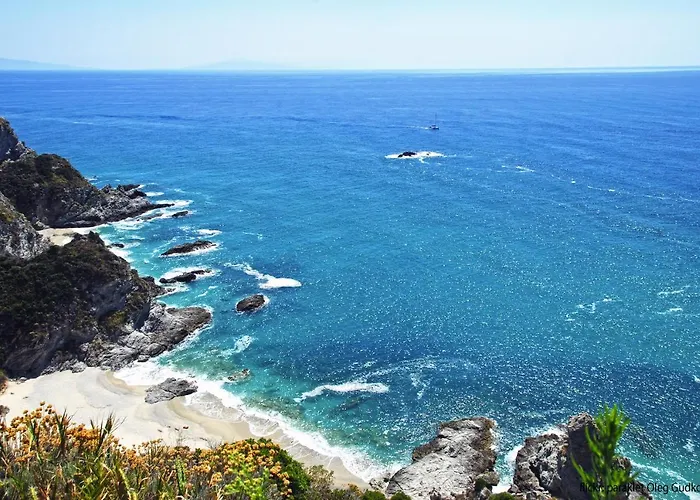 L'oasi Di Riaci (adults Only) מלון סנטה דומניקה